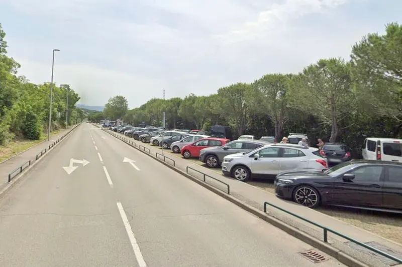 Sezonska naplata parkiranja u Kostreni kreće u petak