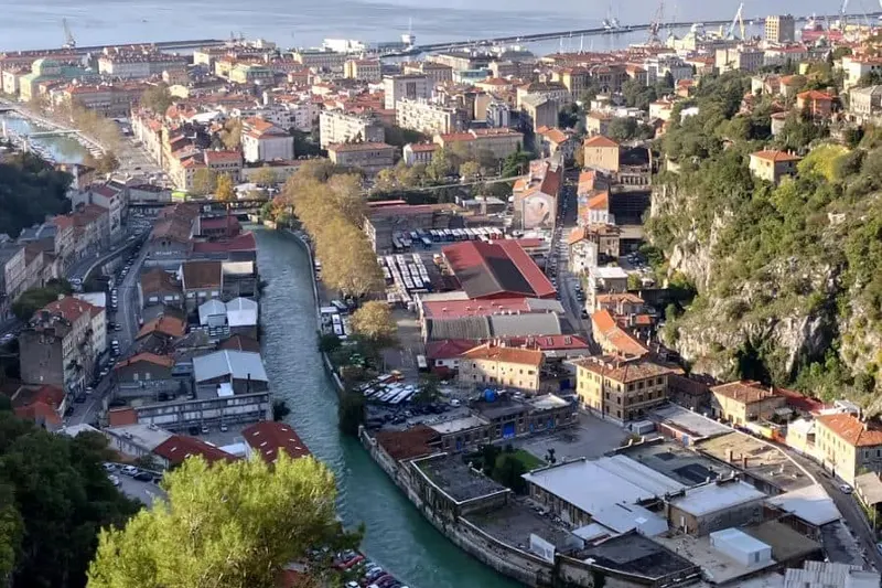 Školjić, račun i parking za pamćenje
