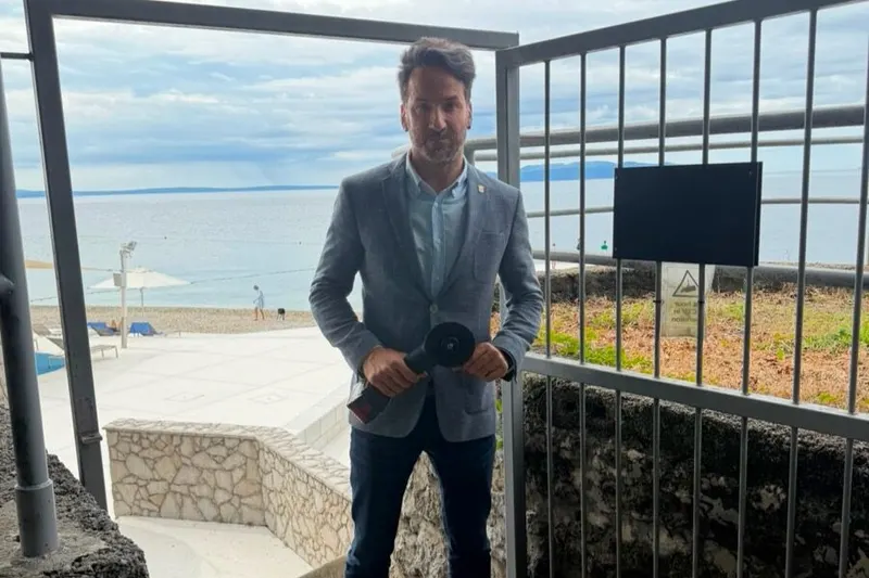 Plaža Hilton i lanac koji je pukao